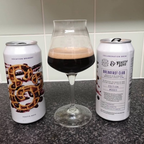 Believe the hype #nowdrinking #craftnotcrap #simonlovesbeer...