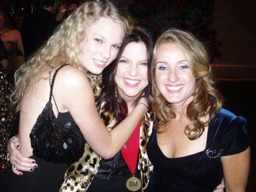 10 years of Taylor, 10yearsoftaylor: Taylor with songwriters at the&hellip;