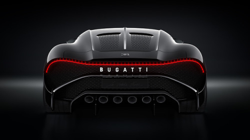 itcars:First Look: The One-off Bugatti “La Voiture Noire”The...