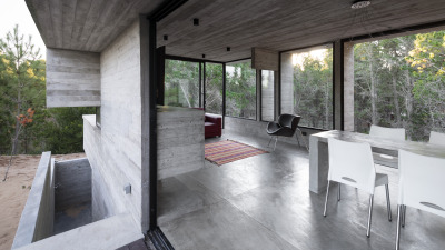 ombuarchitecture:WEIN HOUSECosta Esmeralda • Buenos Aires Province • ArgentinaBy Besonias Almeida Arquitectos