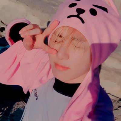 taemint; jungkook to my jennie. 0afa06ef86404e57b823ae9df4a3d9c4.jpg
