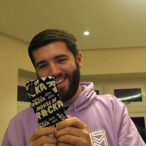 sidemenhaveavillage:i’m obssesed with them these hoodies