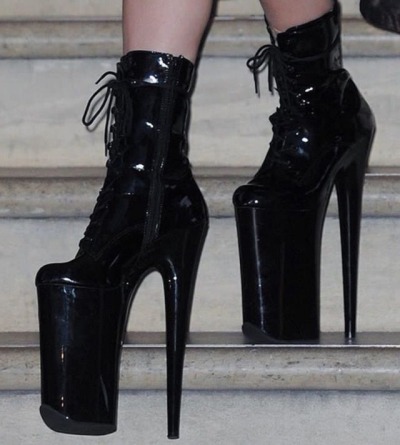 Ladya Heels Sam X Shortreader Ladya Heels Sam X Shortreader