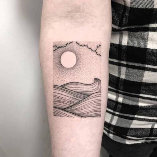 By Michele Volpi · mfox, done in Bologna. http://ttoo.co/p/32264 small;tiny;summer;wave;ifttt;little;nature;michelevolpi;ocean;inner forearm;medium size;four season;illustrative;sea;sun and wave