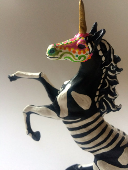 ainawgsd:Sugar Skull Animal Figurines