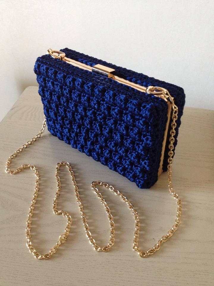 Inselly — Amazing crochet handbags from Italian designer...