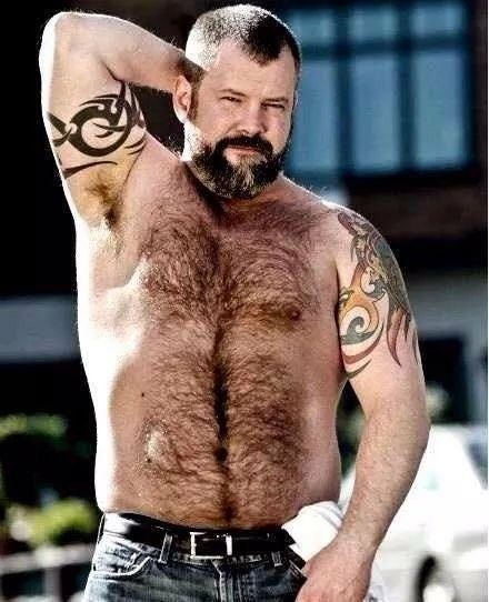 Hairy, beary hunk of the day…