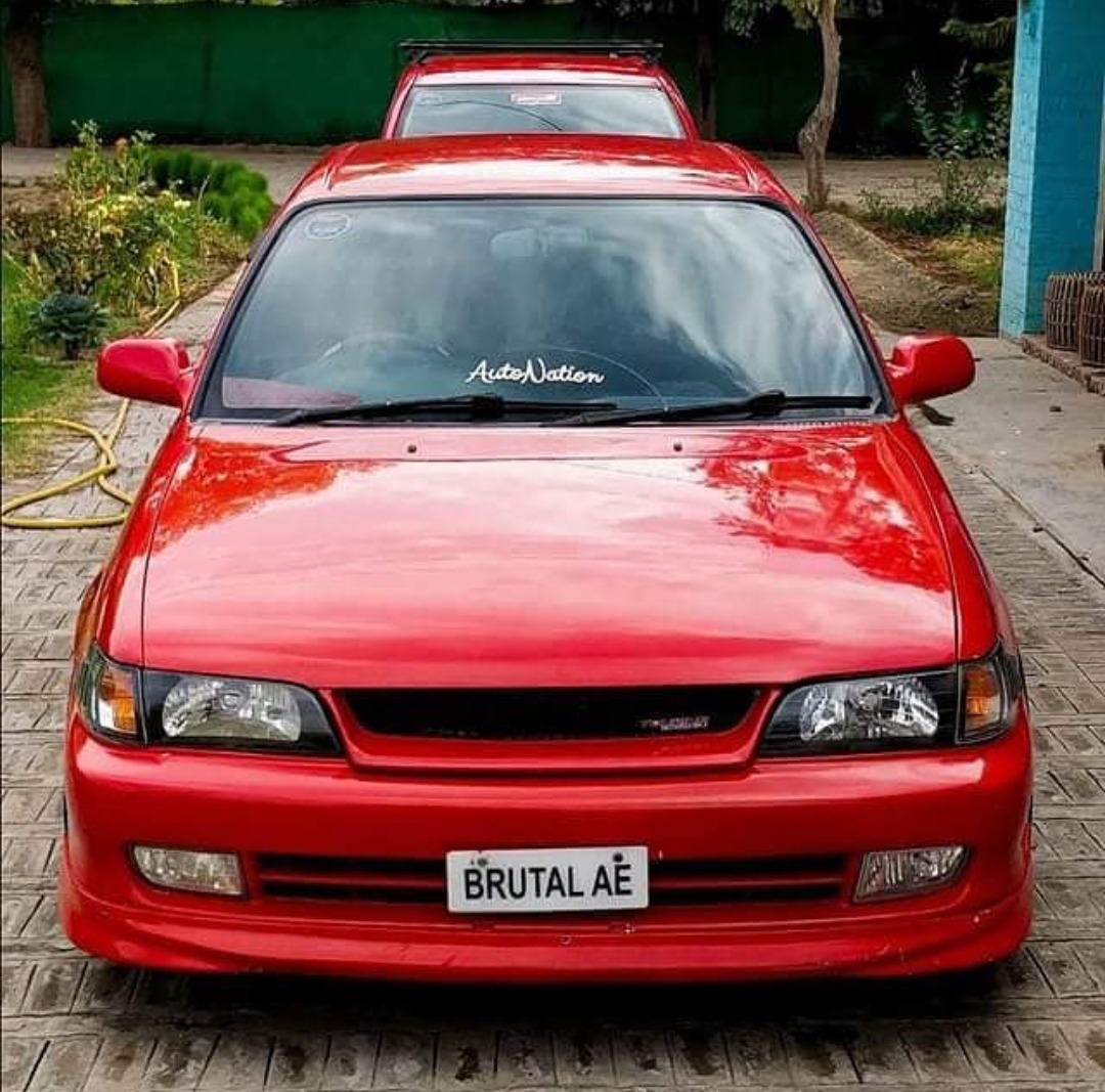 Toyota corolla ae 100