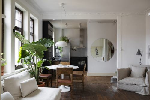 gravityhome:Apartment with vintage touchesFollow Gravity Home:...