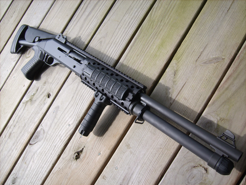 NIB Benelli M4 shotgun with collapsible stock and... - Weapons Lover