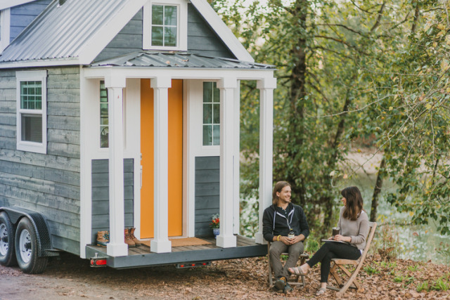 Tiny Houses:Small Spaces, tinyhousesgalore: Tiny house built by Heirloom...