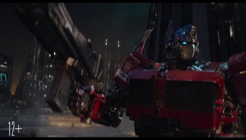 megaturtle1012:Shots from the new Bumblebee Movie...