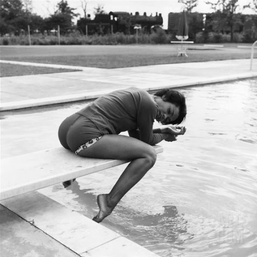 cryoverkiltmilk:hopeful-melancholy:Eartha Kitt photographed...