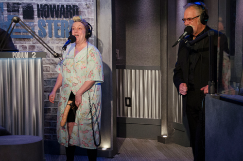 Howard stern ronnie mund mother - worthybetta