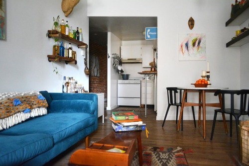 gravityhome:Boho Philadelphia apartment | photos by Caitlyn...