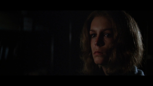 ladamarossa:Jamie Lee Curtis as Laurie Strode in Halloween II...