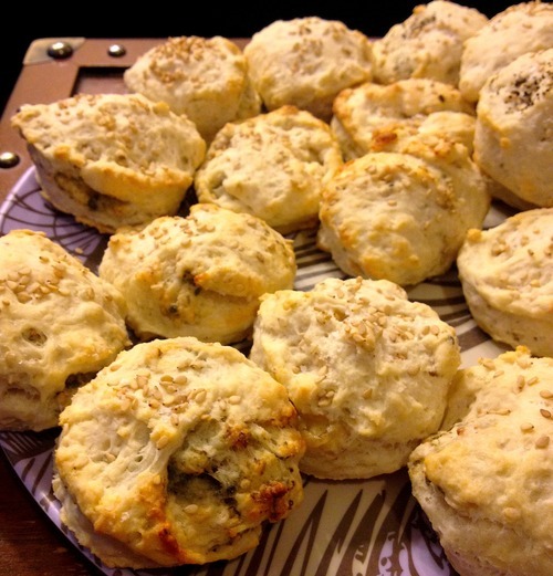 Sesame and Roquefort Biscuits 