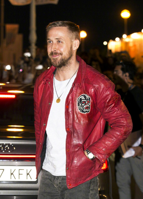 ryagosling:Ryan Gosling arrives at the San Sebastian Film...