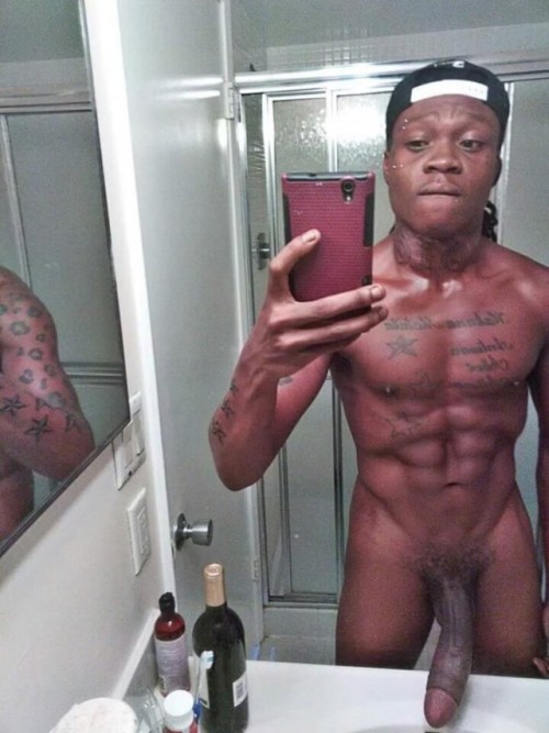 big-black-cock-utopia:This is Jamal, your opponentHe destroyed...