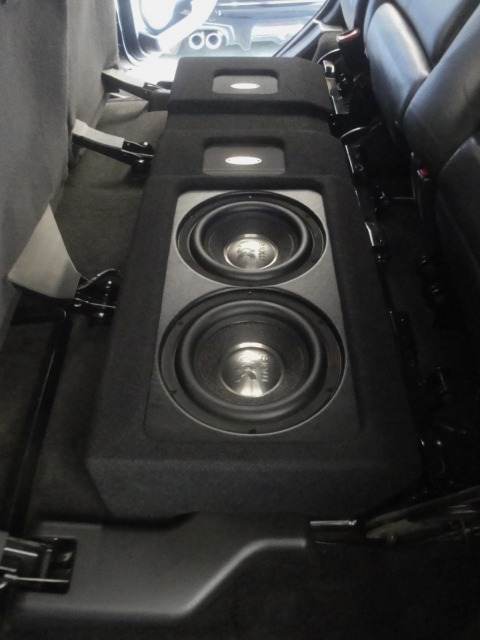 Primo Subwoofer Install - '06 Hummer H2