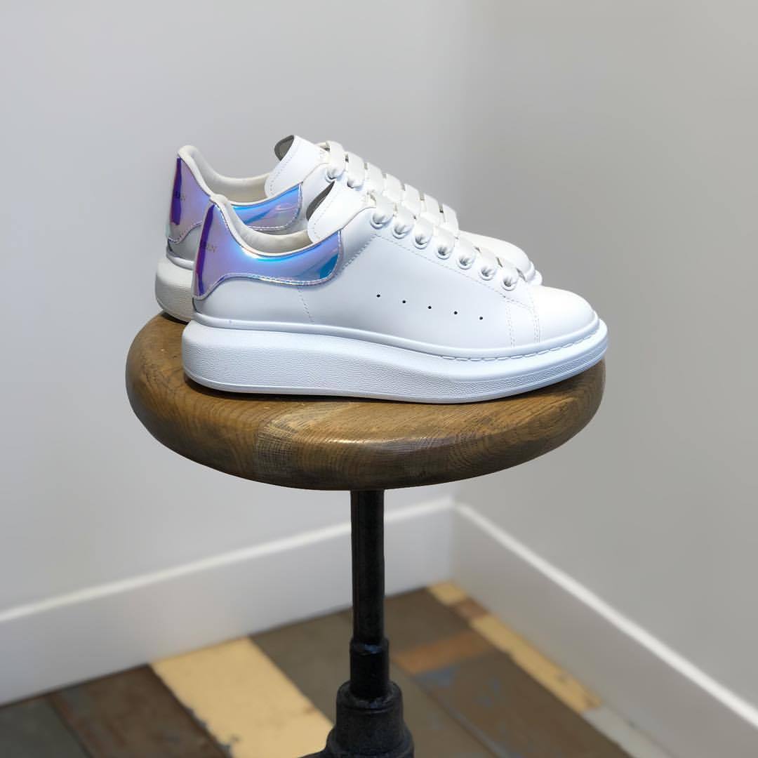 derodeloper.com — #ALEXANDERMCQUEEN #LARRY “OVERSIZED ... derodeloper.com — #ALEXANDERMCQUEEN #LARRY “OVERSIZED ...
