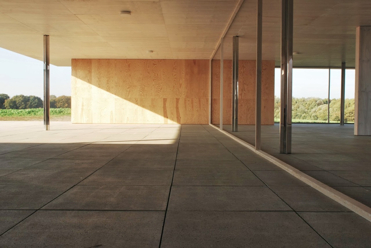 MTY, MIES VAN DER ROHE - Golf Clubhouse via...