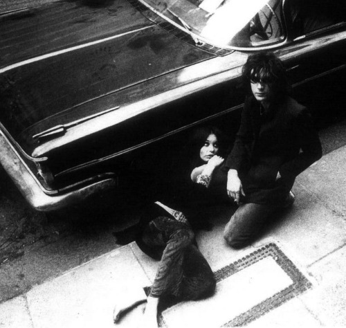 blossomragsinmyjackalcroon:Syd Barrett and Iggy the Eskimo...