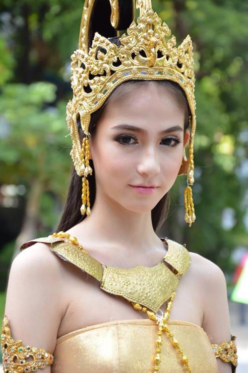 ladyboysofthailand:#Thailand #Ladyboys #Pattaya #Bangkok...