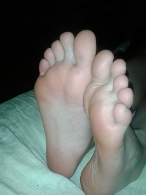 I love feet & other unusual things