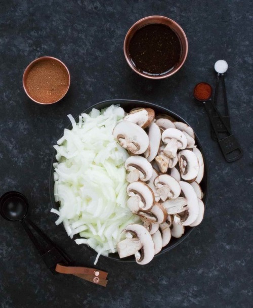 herbivorlicious:Mushroom Sliders