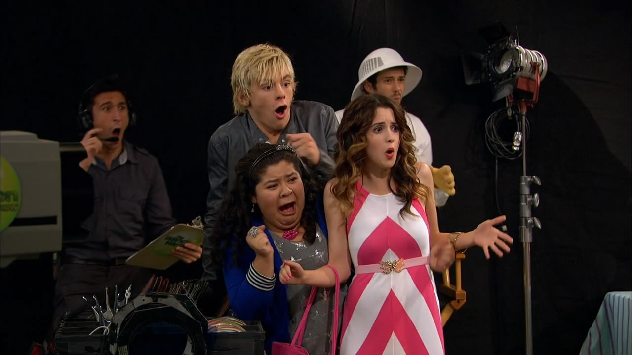 Capturas Disney + — Austin y Ally - Temporada 2 - Episodio 5 Austin