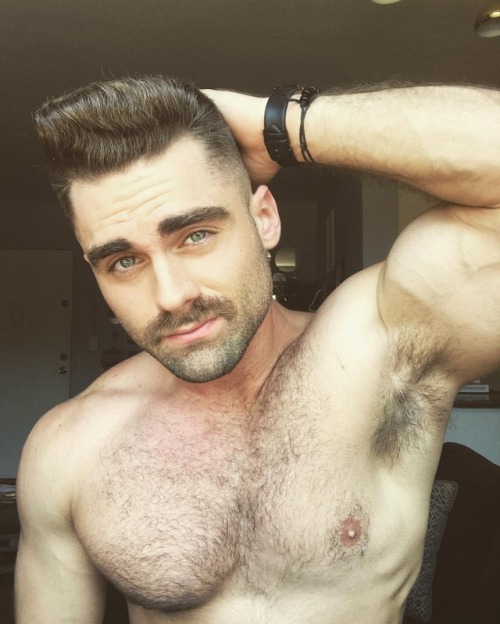 Hairy muscle men & hot male hunks