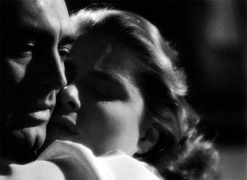 connerys:Notorious (1946) dir. Alfred Hitchcock