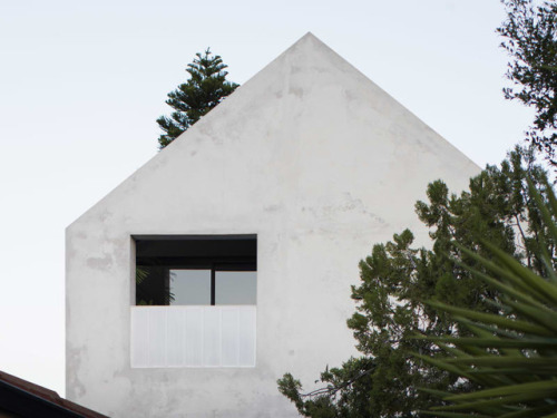 architorturedsouls:House A / Whispering Smithph: Ben Hosking