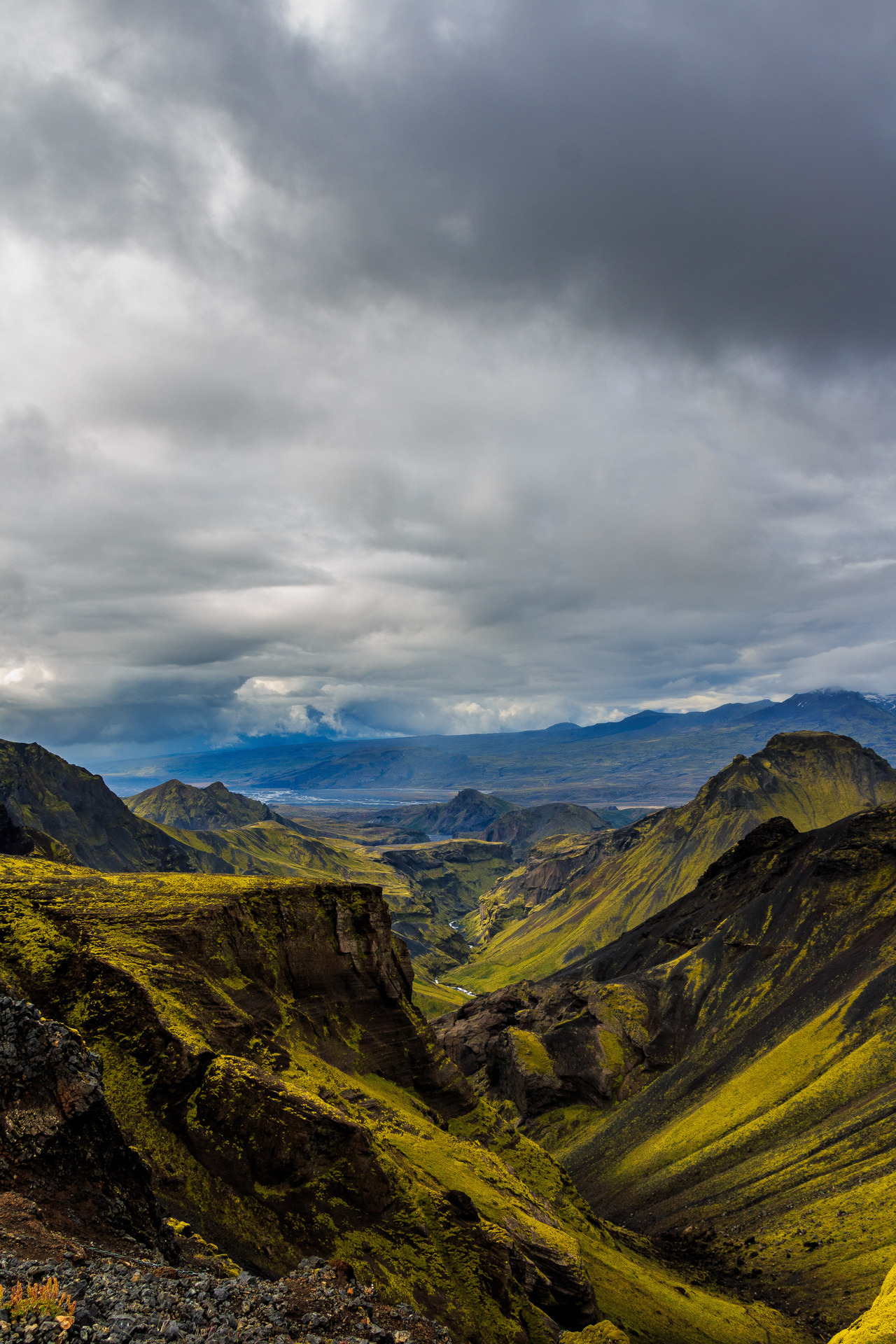 Rough mountain terrain leading back to the valley... - nature-hiking