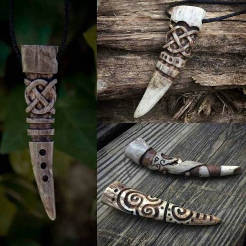 druidwoodmagic:Check out @the_bone_carver for killer knotwork...