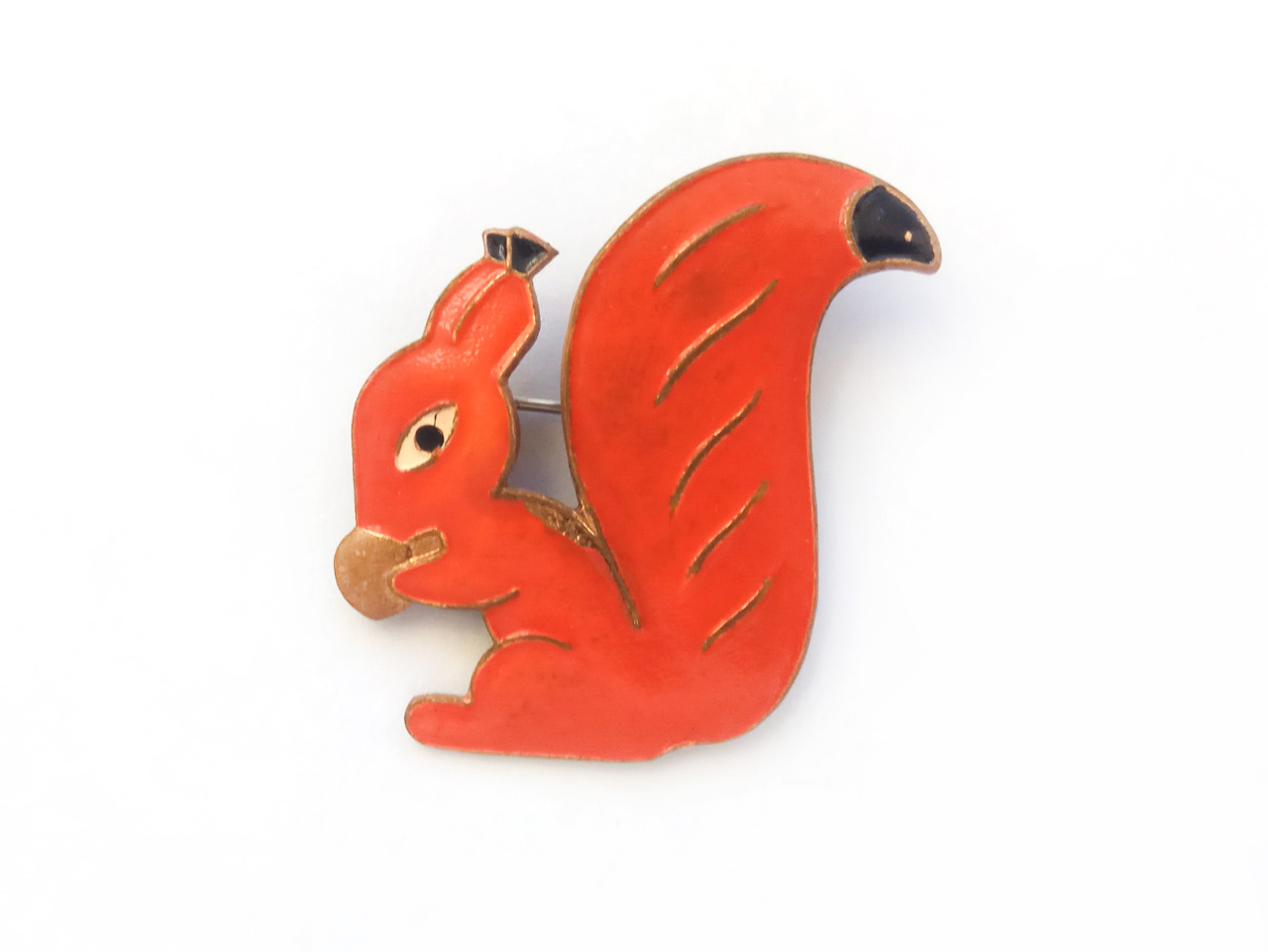 Squirrel enamel pin