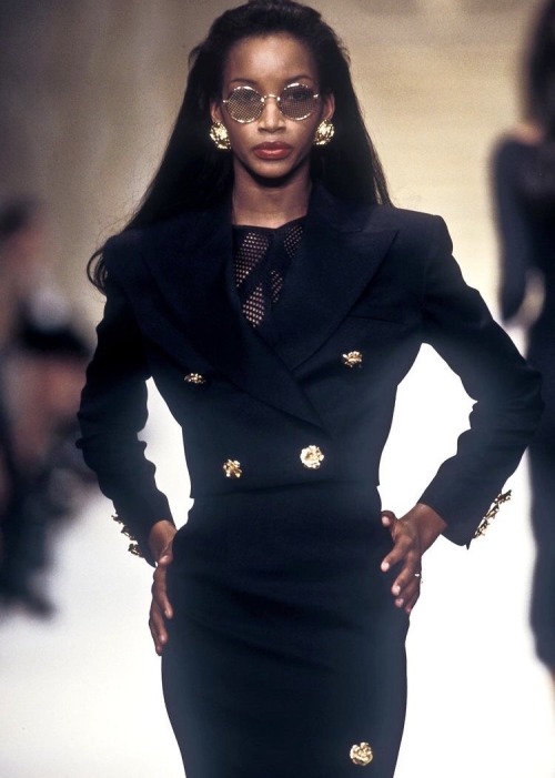 (Beverly Peele for Valentino RTW SS 1993)