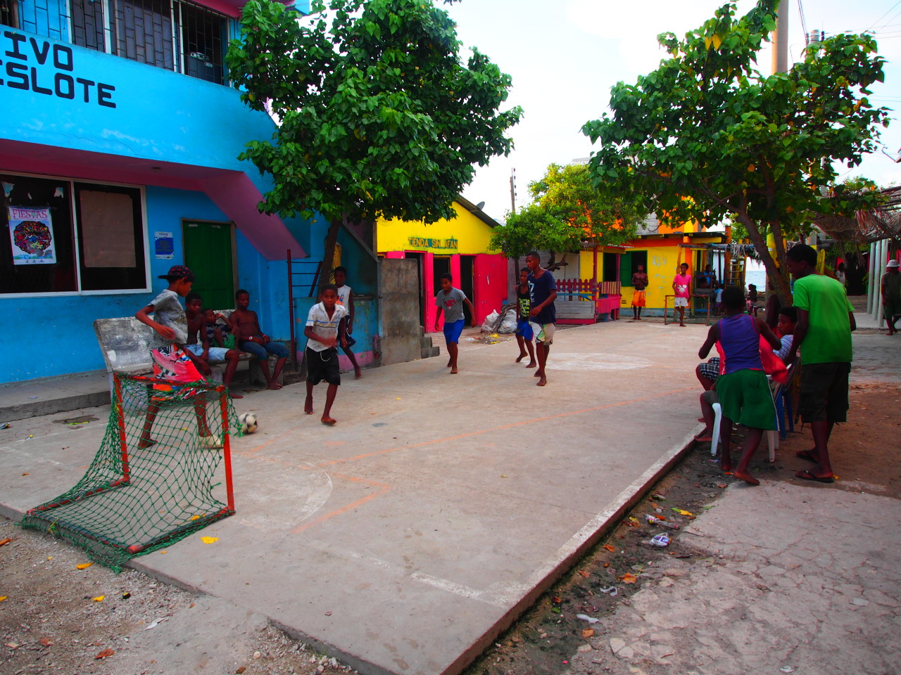 Not A Queens Photo Blog — partido de futbol santa cruz del islote ...