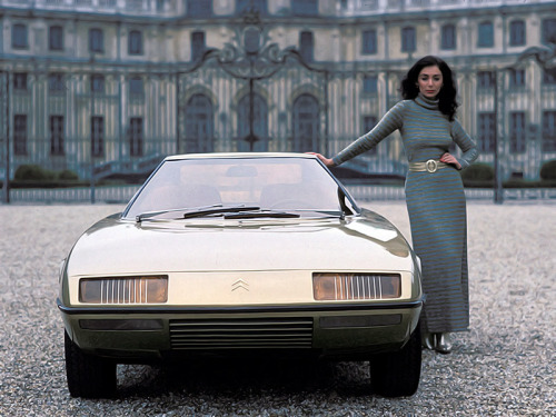 vintageclassiccars:Citroën GS Camargue, design Bertone.