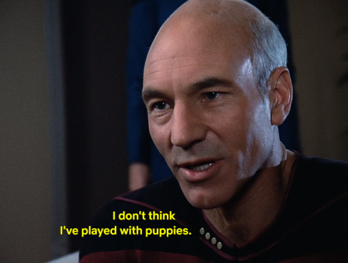 angrywarrior69:captainsblogsupplemental:Captain Picard has...