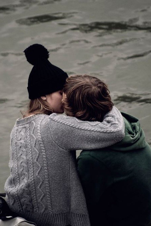 autumn kiss knitted sweater knitted hat pompom hat