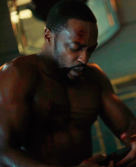 Altered Carbon: Anthony Mackie.