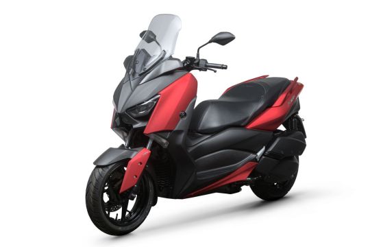 O novo scooter Yamaha XMAX tem preço de R$ 22 mil para compradores que apreciam a agilidade da categoria, mas também querem desempenho.