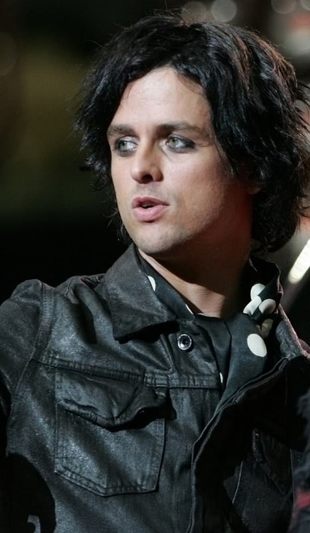 Billie Joe Armstrong - A Work of Art — Shirtless Billie Joe Armstrong ...