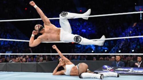 SmackDown 10/2/18: R-Truth & Carmella vs. Andrade “Cien”...