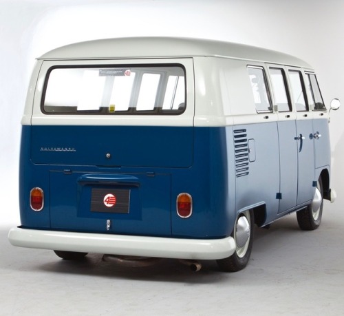 utwo:‘61 Volkswagen T1 Van© 4starclassics