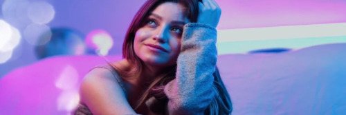 Znalezione obrazy dla zapytania: karol sevilla vuelveme a mirar