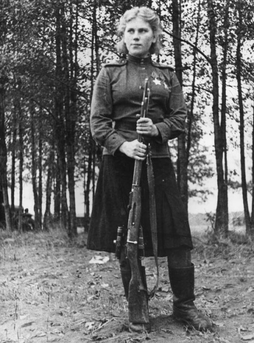 lifestylesofthe:Lyudmila Pavlichenko - was a Soviet...