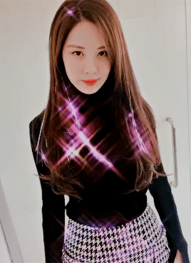 snsd seohyun girls generation gif saw this on my insta and i knew i had to gifs it simply because of the last gif... imean look at her !!!!!!!!!!!